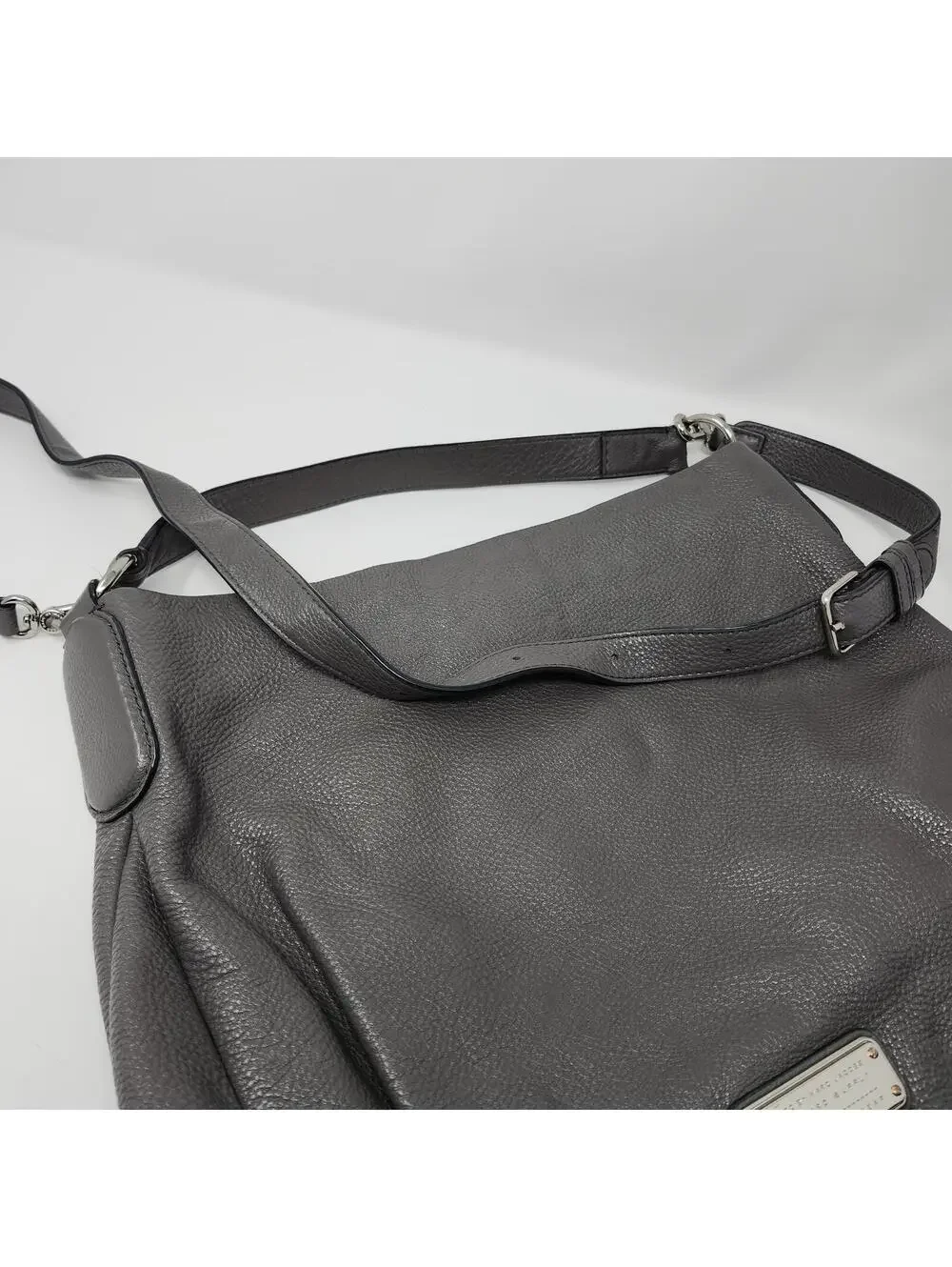 Marc by Marc Jacobs Gray Pebbled Leather Hobo Shoulder Bag